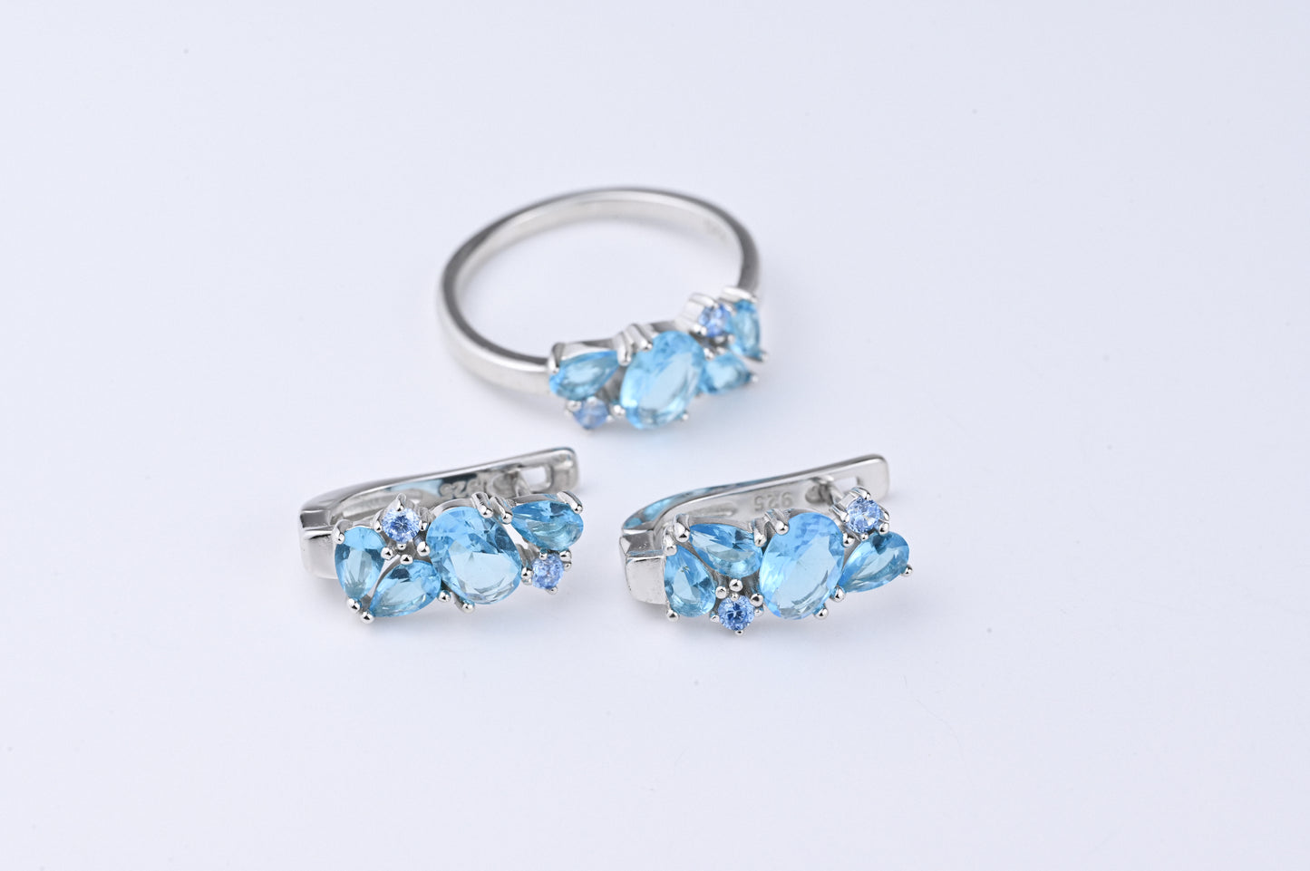 Light Blue Stone Cluster Jewelry Set