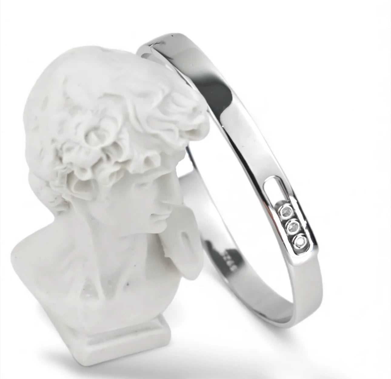 Silver Bracelet with Zirconia stones