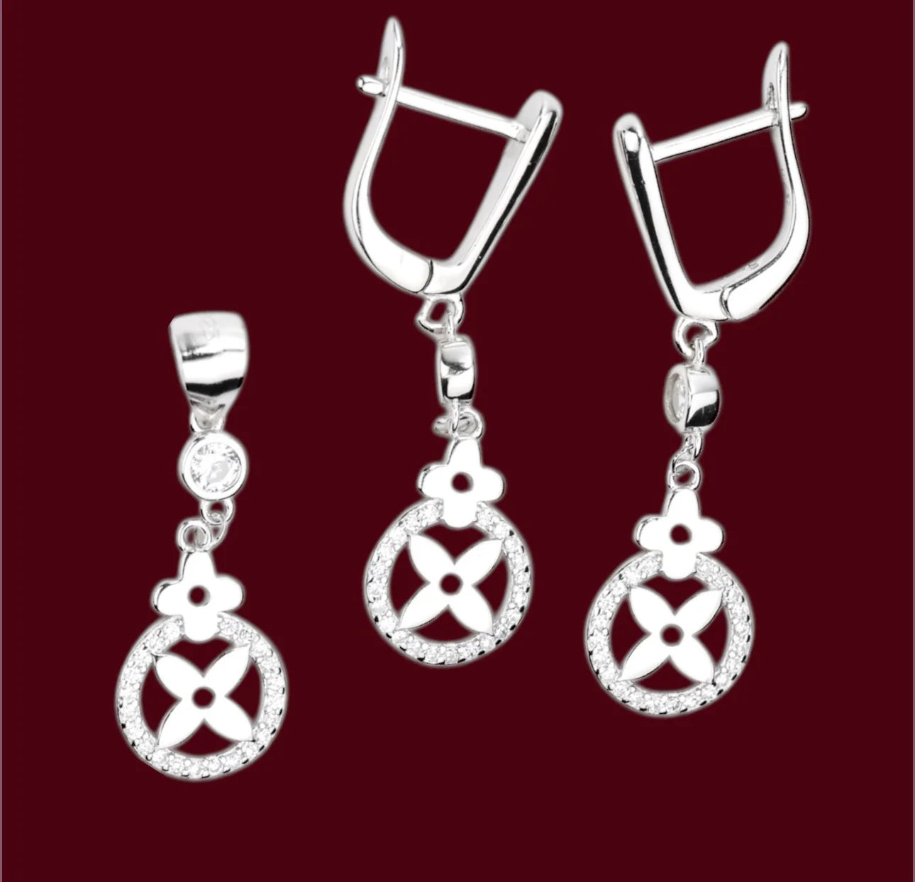 Silver Beauty Set (Earrings, Ring, Pendant)