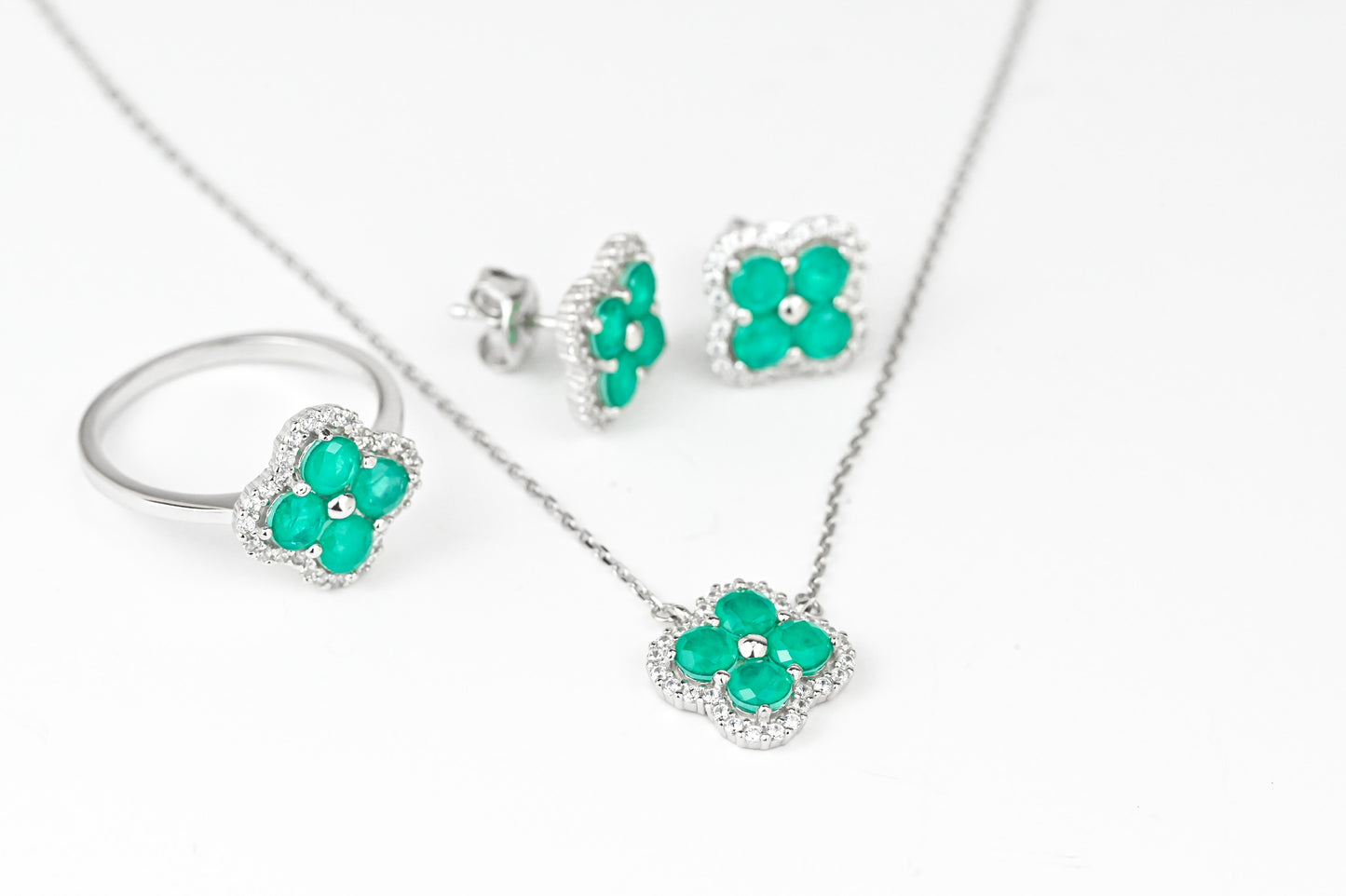 Silver Set Green clover