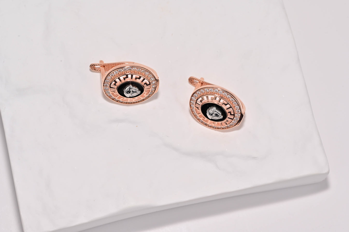 Silver Earrings Round Design Rose Gold Plated