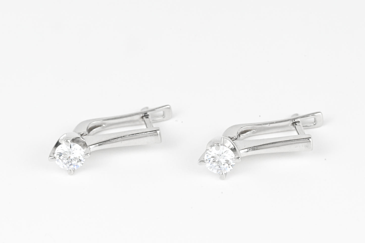 Earrings with Zirconia stones