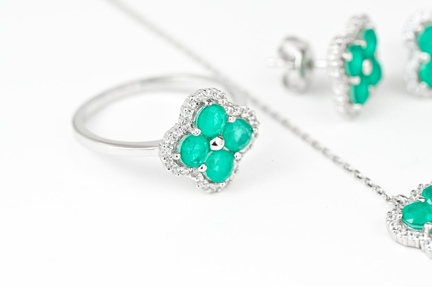 Silver Set Green clover