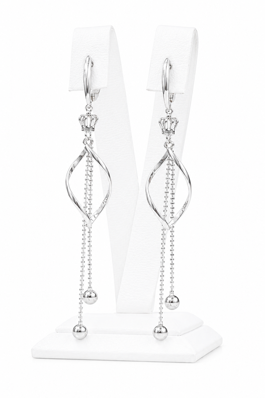 Dangle Earrings Queen