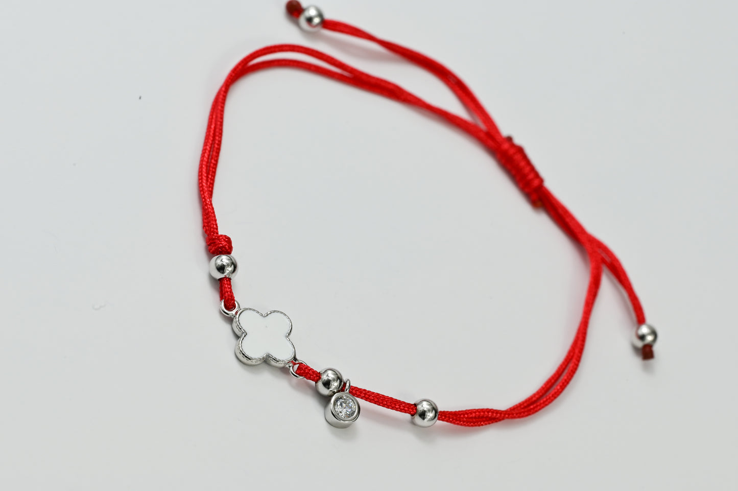 Bracelet Red Thread White clover