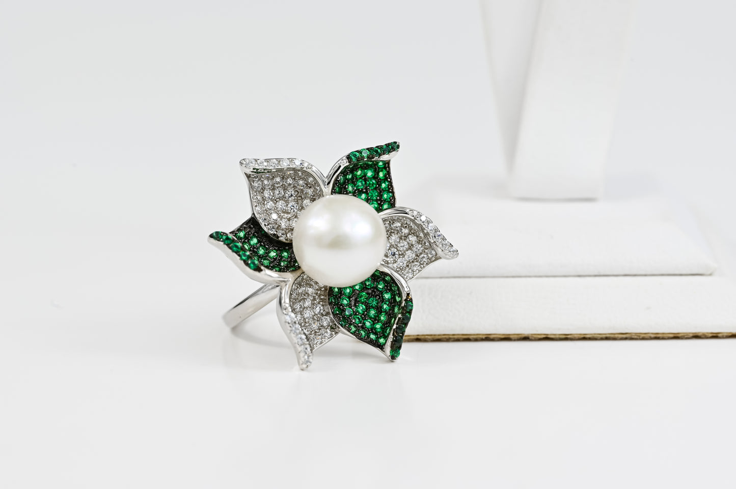 Green stones Set Pearl (Earrings&Ring)