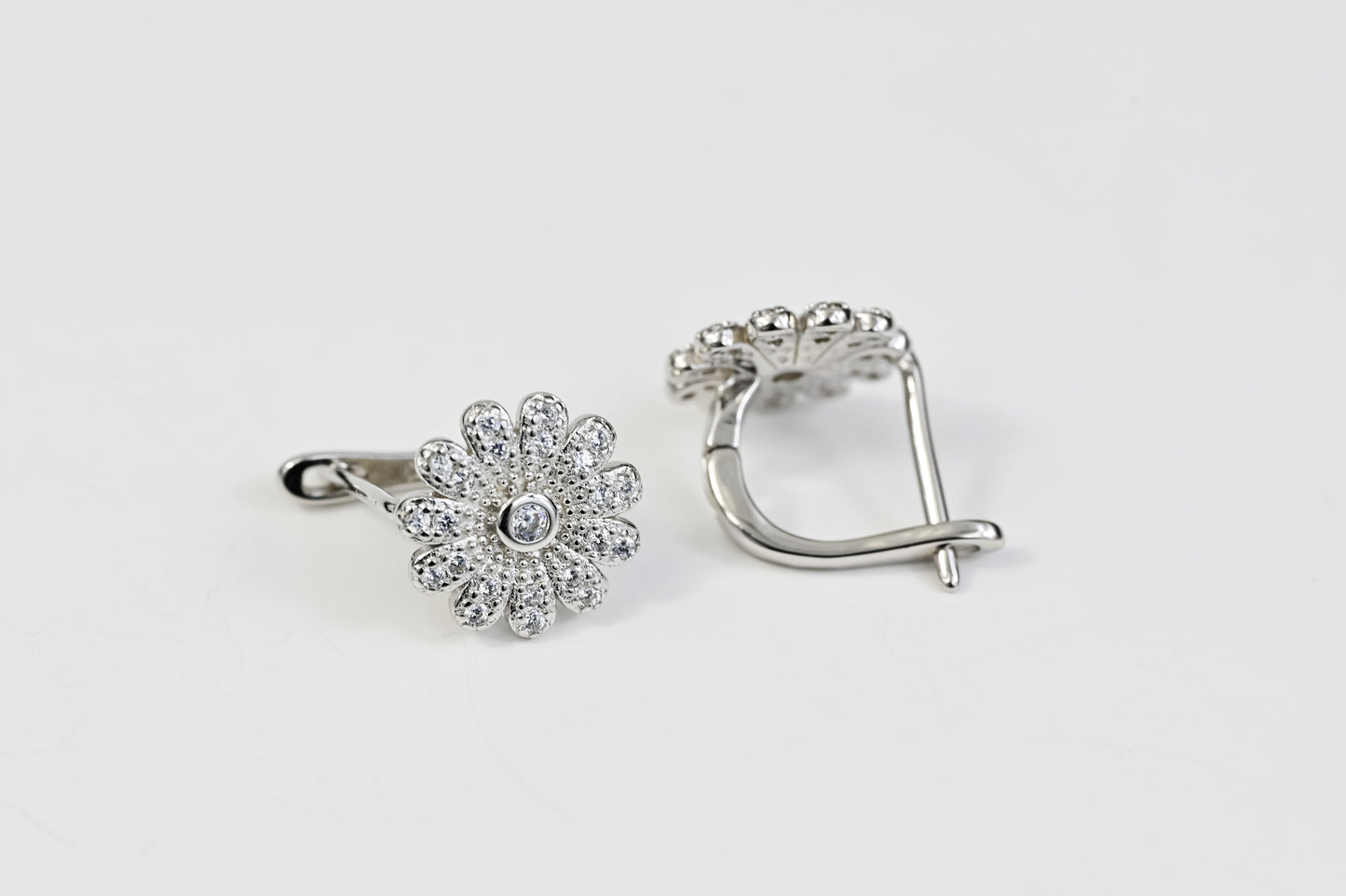 Kids Earrings Silver Flowers