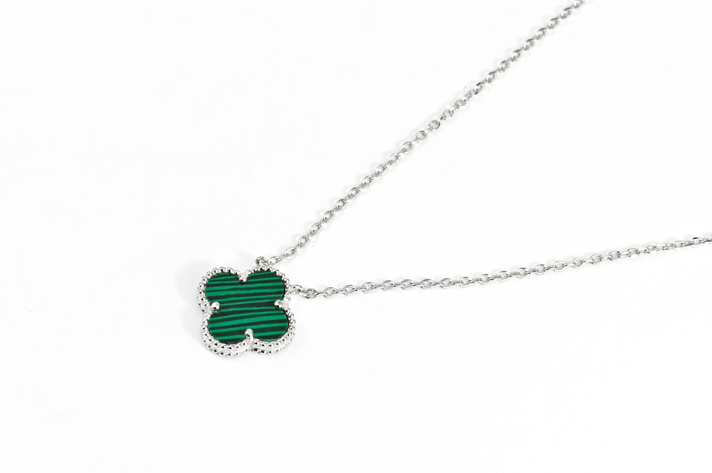 Necklace Malachite clover