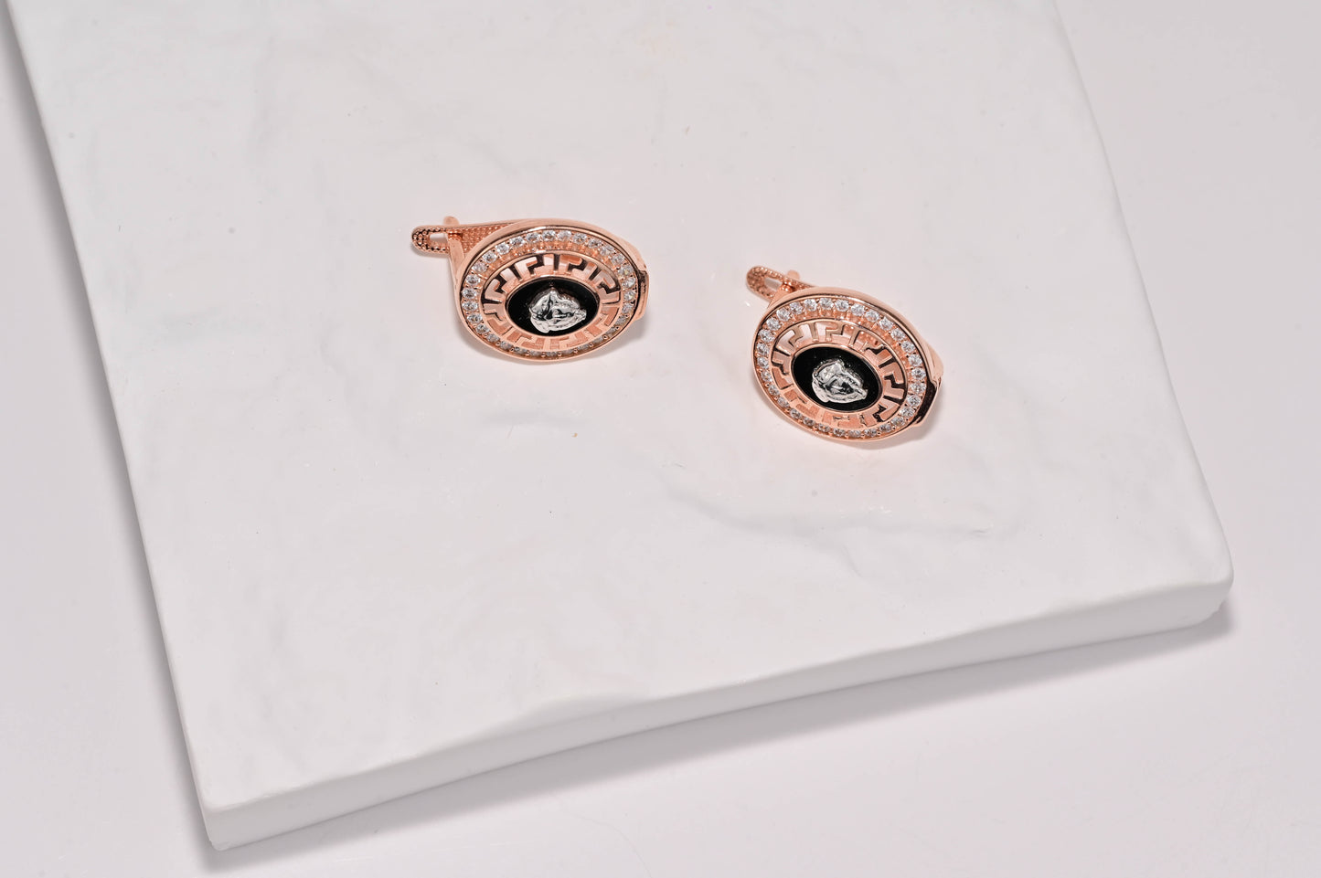 Silver Earrings Round Design Rose Gold Plated